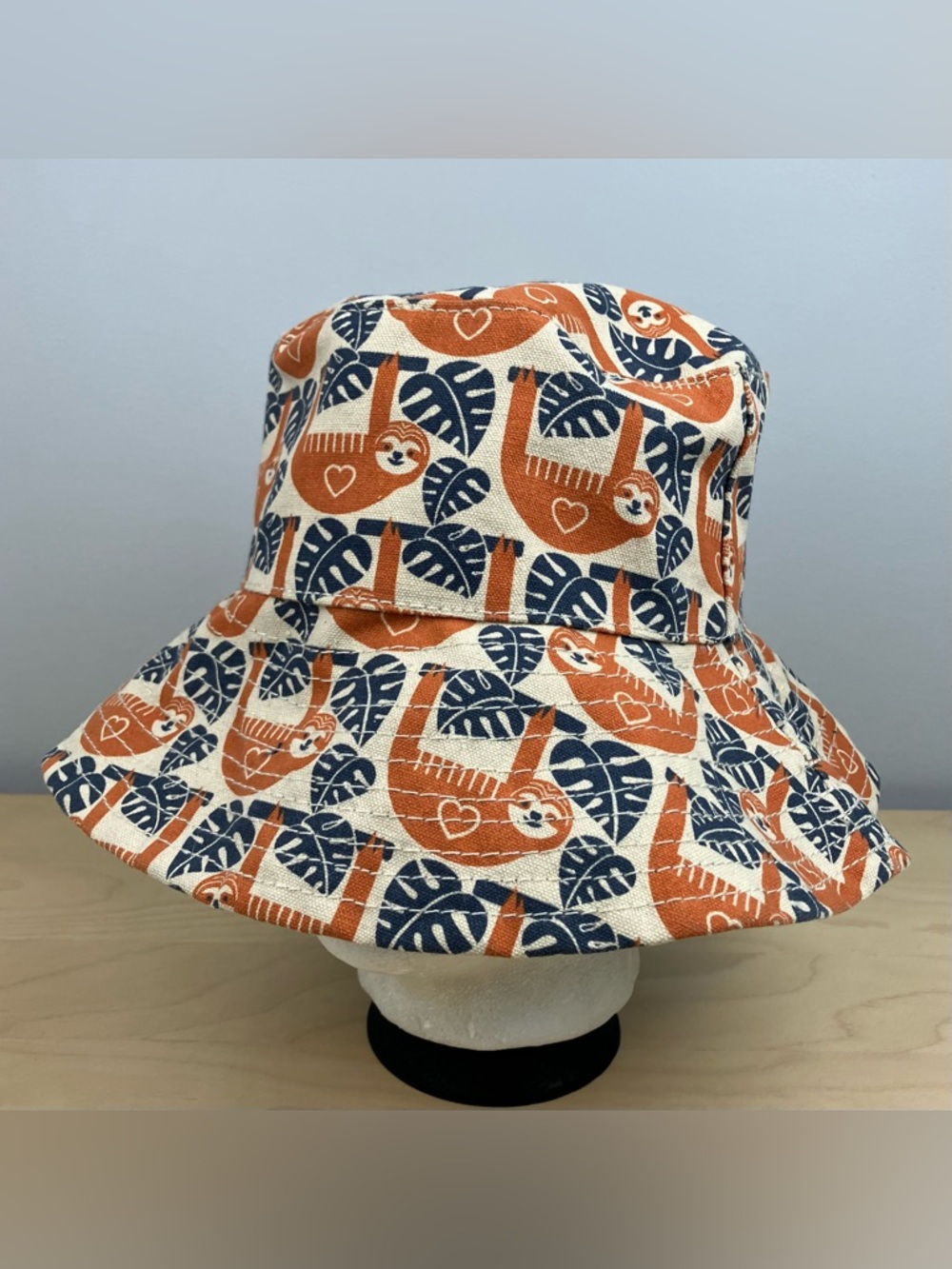 Bungalow 360 Bucket Sun Hat Reversible Sloths & Polka Dots NWT!
